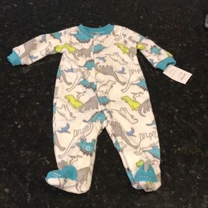 NWT Carters Dinosaur pajamas size 3 months 🦖